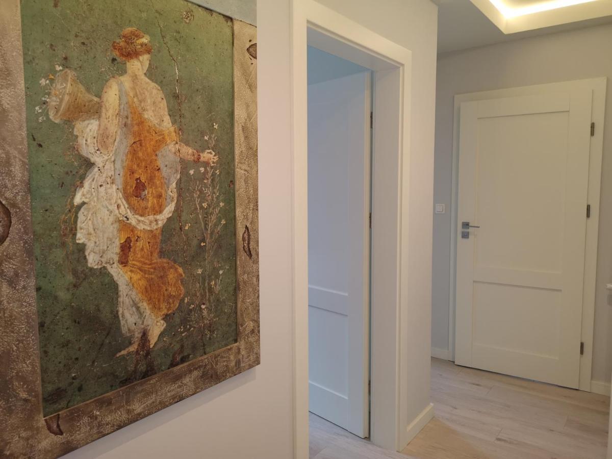 Arboretum Apartments Корник Екстериор снимка