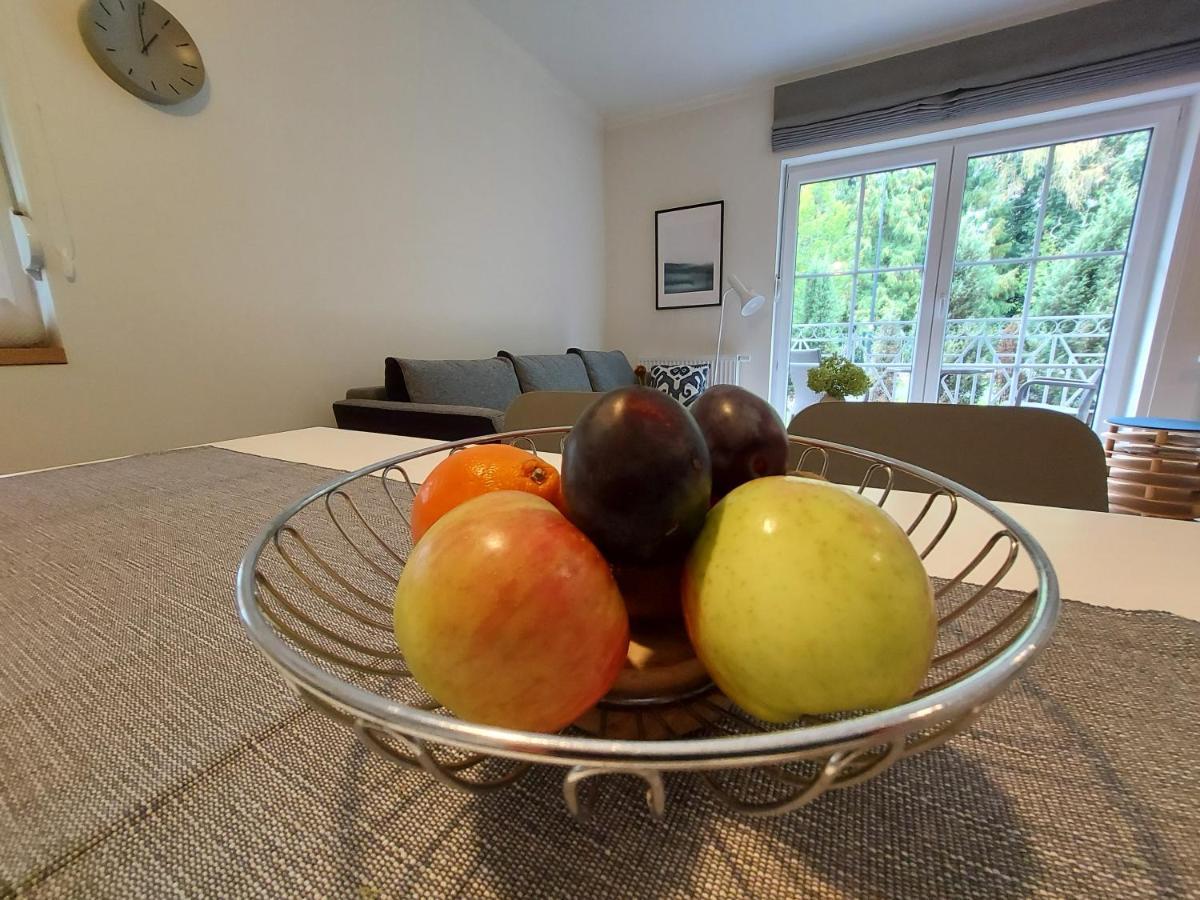 Arboretum Apartments Корник Екстериор снимка